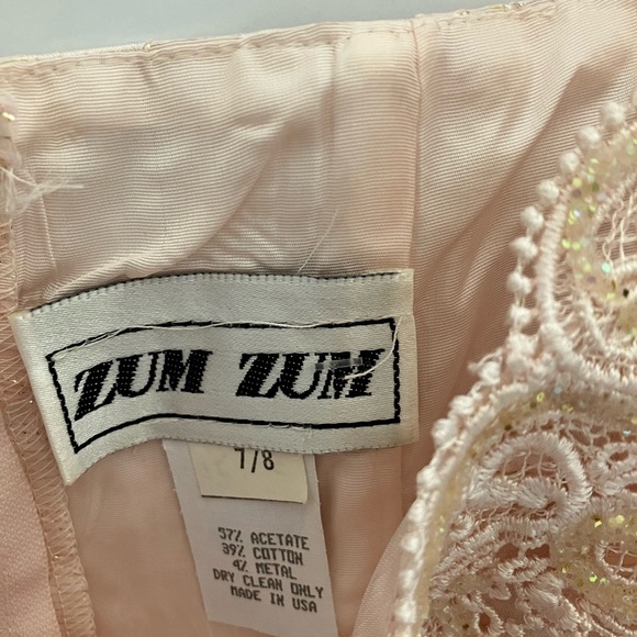 Zum Zum Juniors Formal Dress, Size 7/8 ( Juniors), Peach, Metallic Threading - Picture 6 of 8